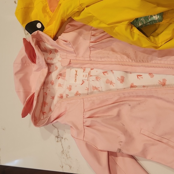 3 rain jackets - Picture 3 of 4